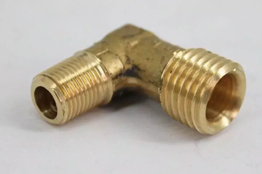 Угольник К10хМ14 на КОМ 864822